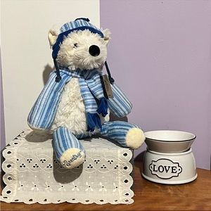 Pooki The Polar Bear Scentsy Buddy Stuffed Animal & Scent Pak